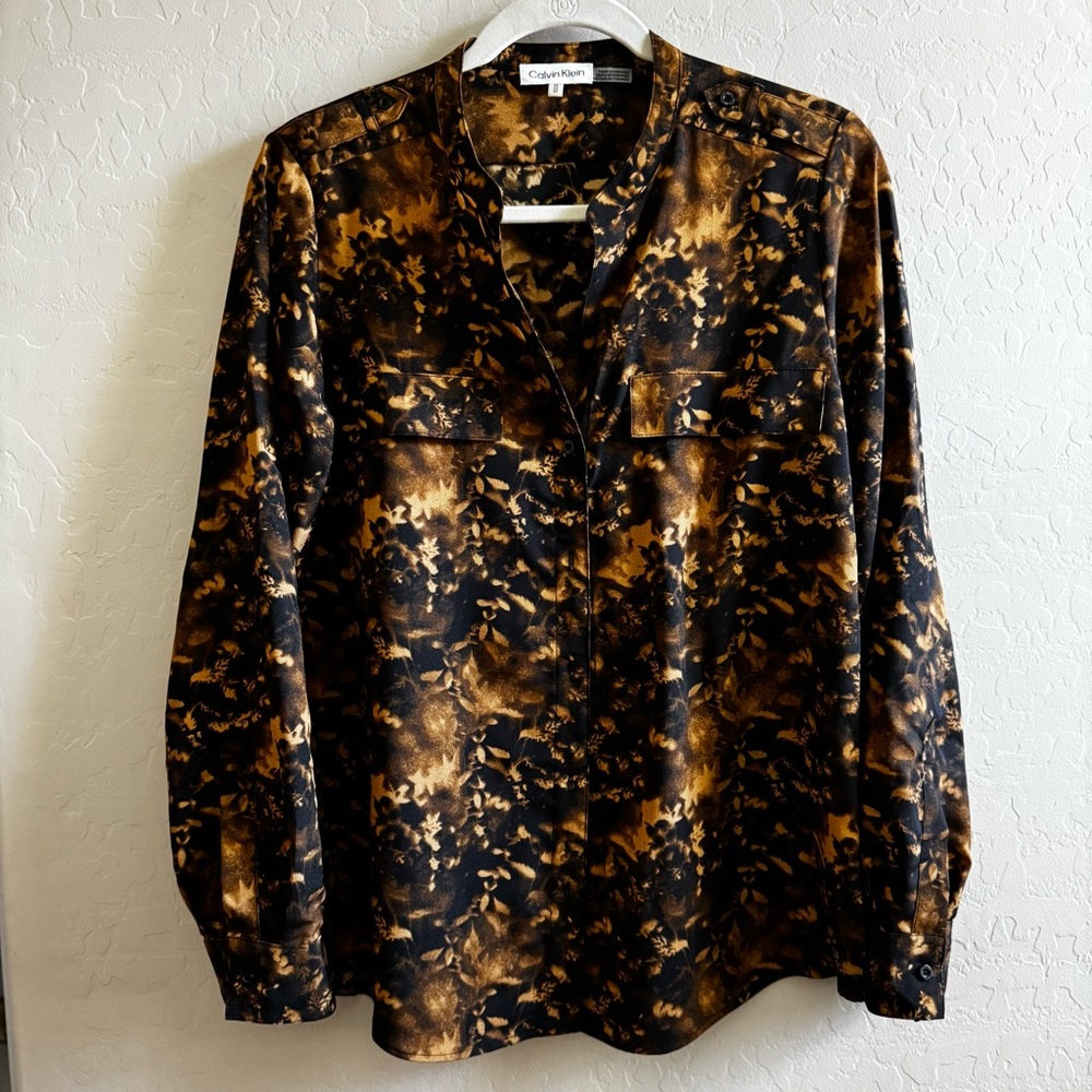 Women’s Calvin Klein long sleeve blouse top shirt Sz. Med